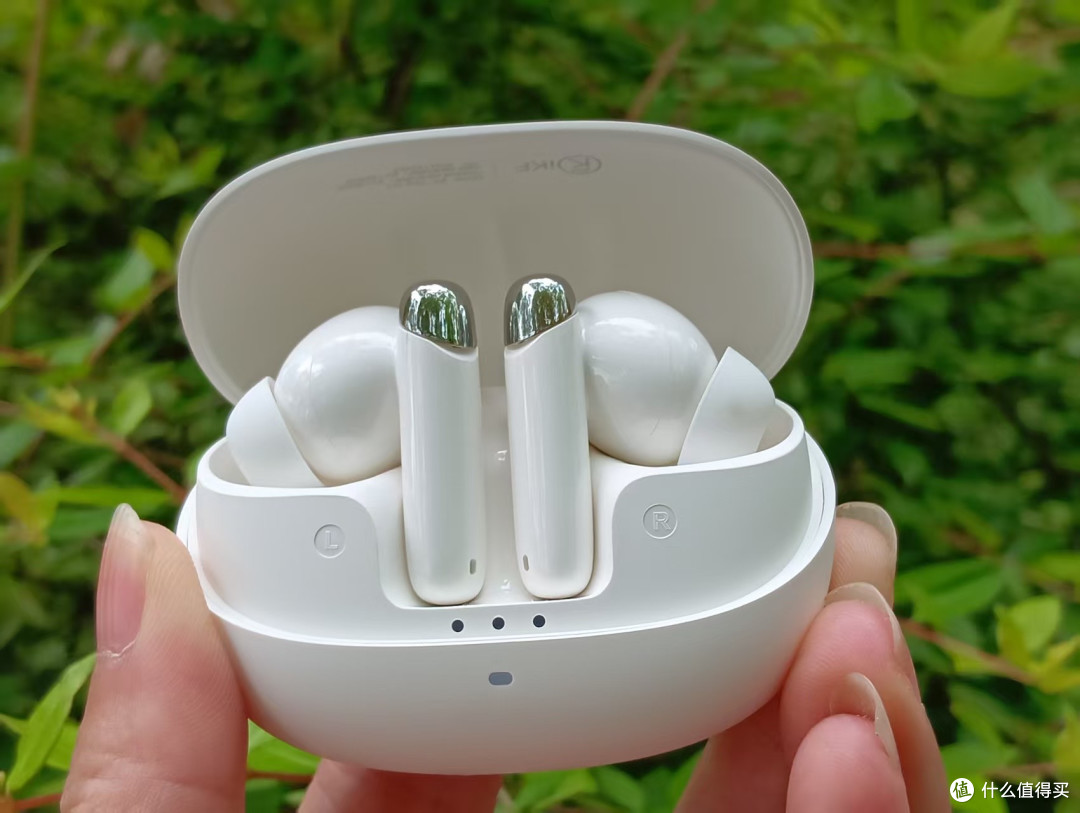 职场女性耳机终极之选：iKF Zing Pro降噪蓝牙耳机深度实测报告