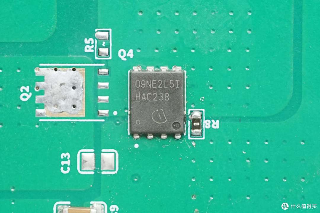 转换效率高达98%,元芯YX2835同步升压参考设计解析