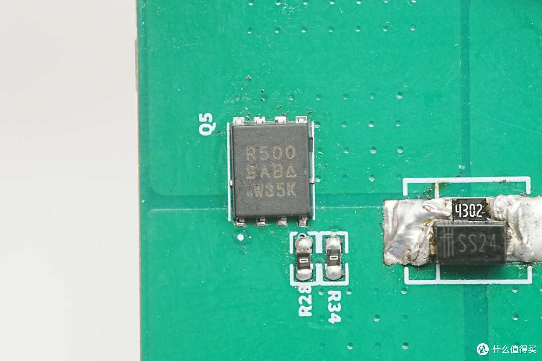 转换效率高达98%,元芯YX2835同步升压参考设计解析