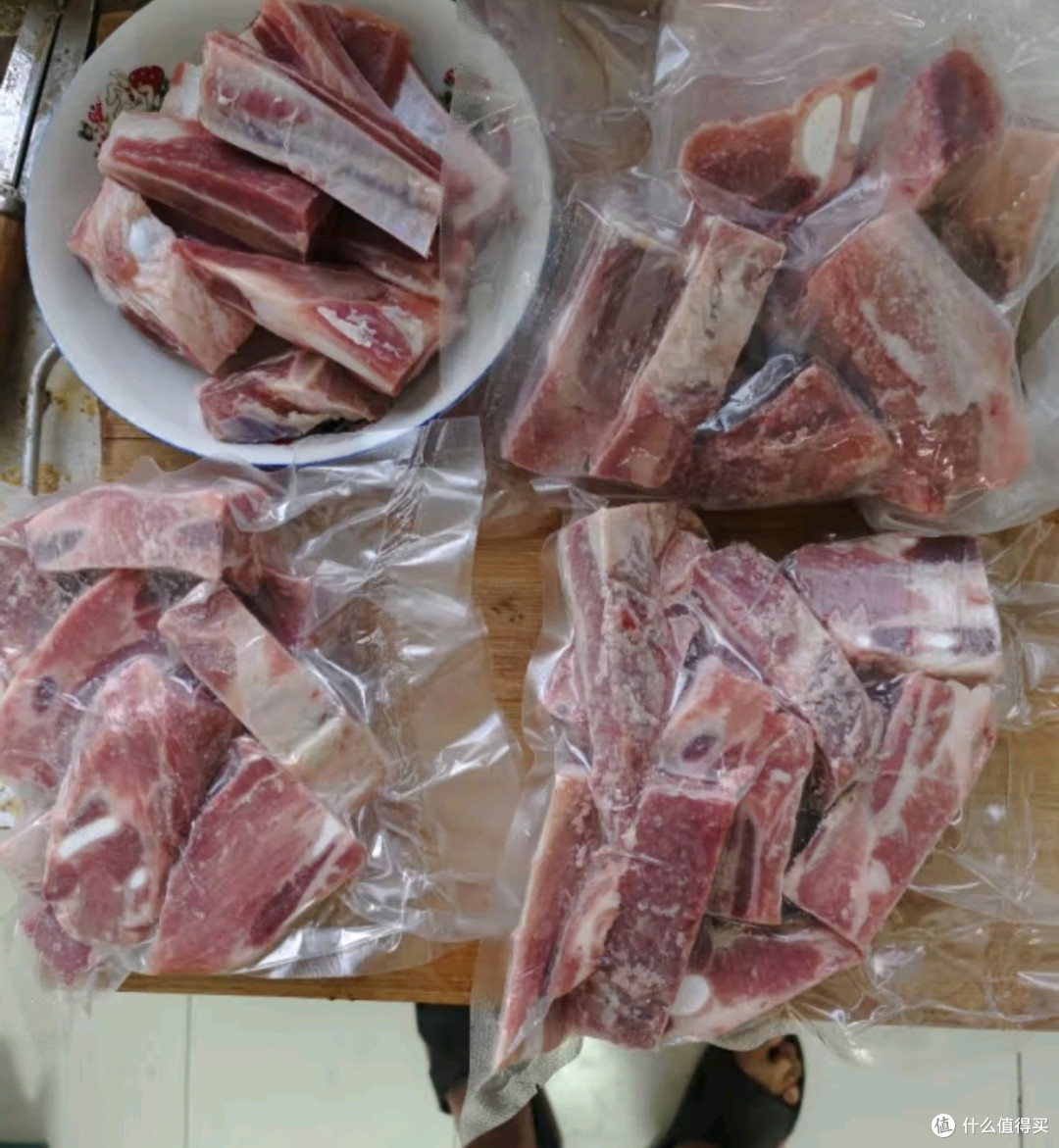 龙大肉食 黑猪肋排400g 冷冻免切黑猪排骨猪肋骨 酱卤食材