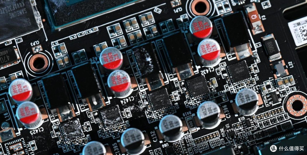 很短的显卡拆解:索泰RTX5060Ti星辰8G OC里面长啥样?