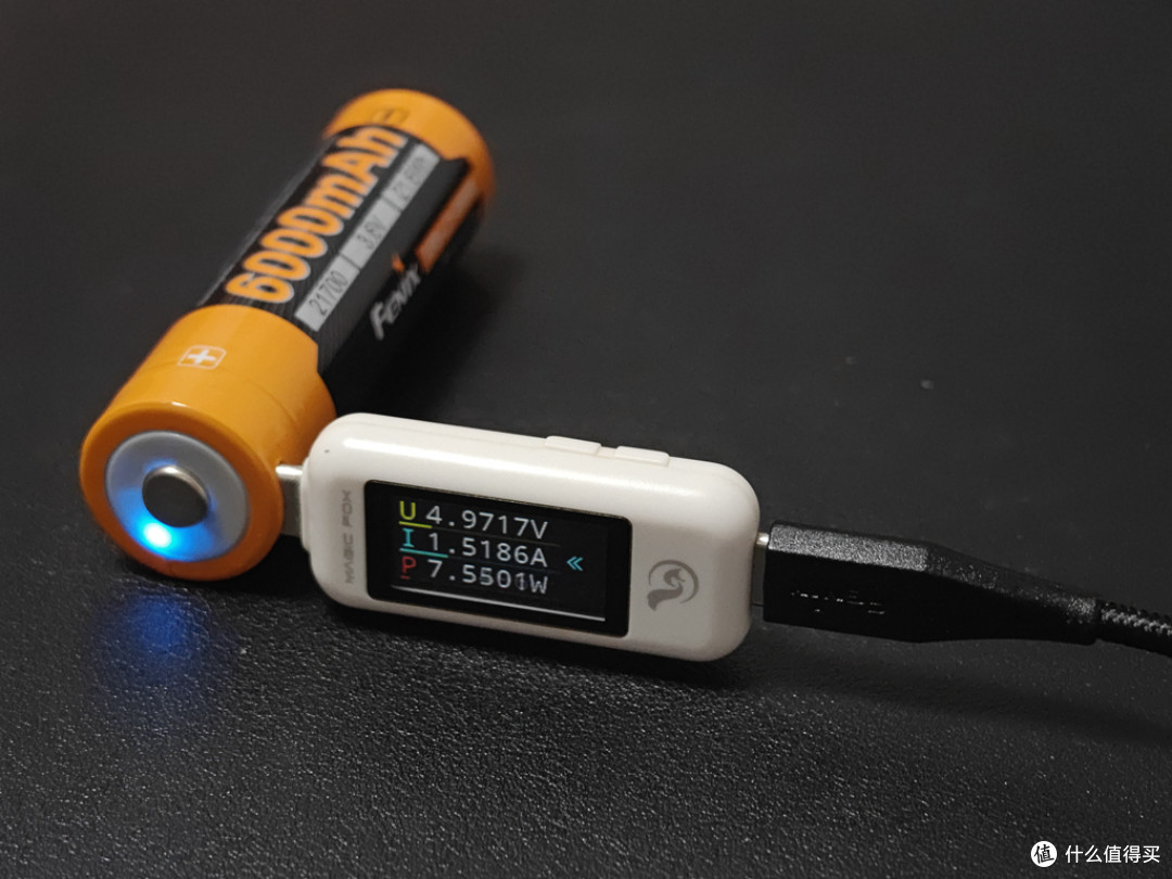 灵动双尾按， 一键爆闪一键极亮！Fenix TK17战术手电体验