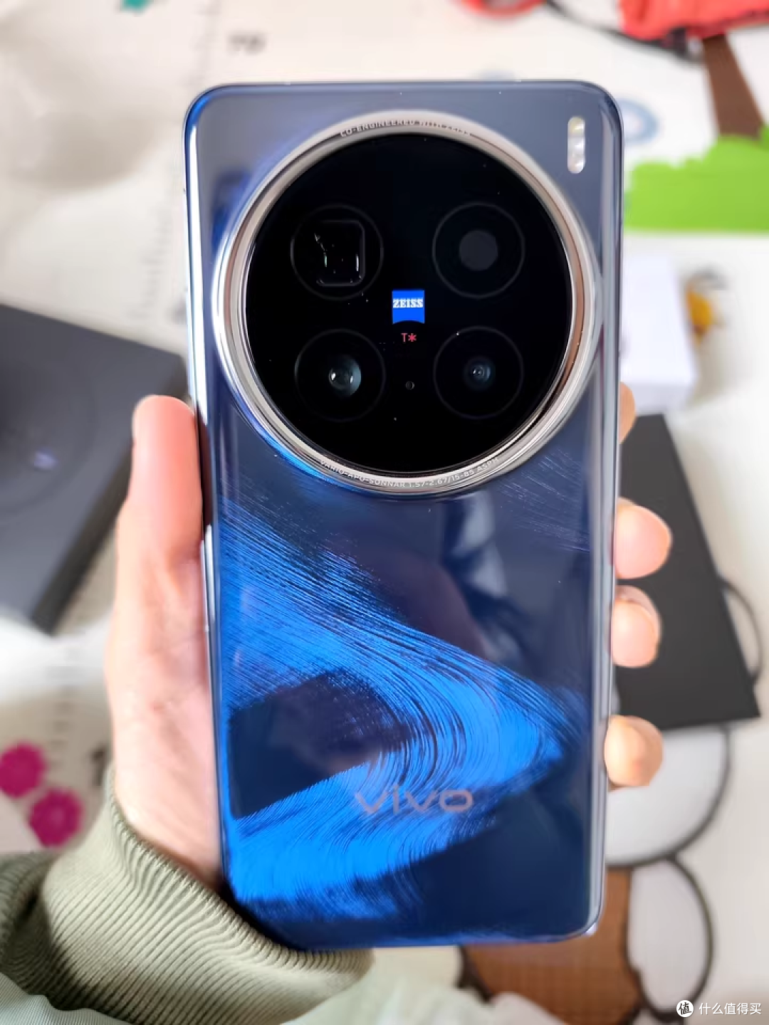 被 iPhone 价格劝退,转头爱上国产真香机