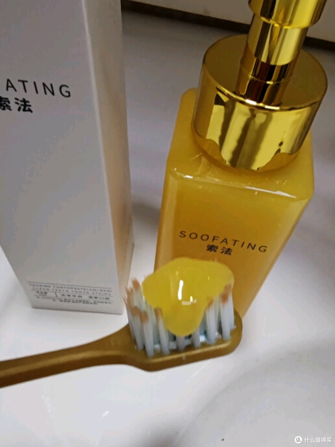 索法牛磺酸牙膏：口腔护理的全能守护者
