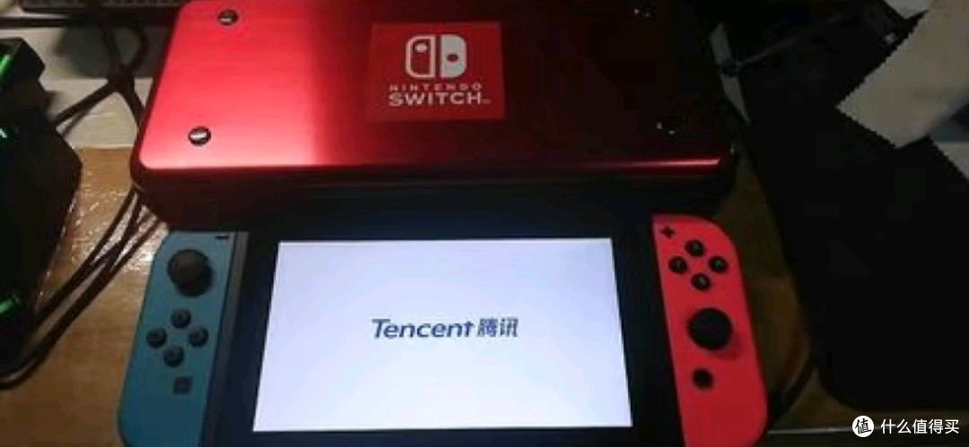 Nintendo Switch OLED版:掌机界的梦幻之选✨