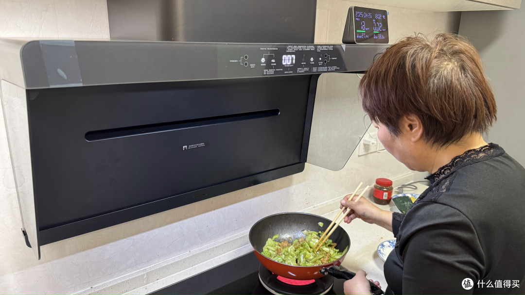 从油烟到净烟:小米净烟机天王星S2的体验之旅
