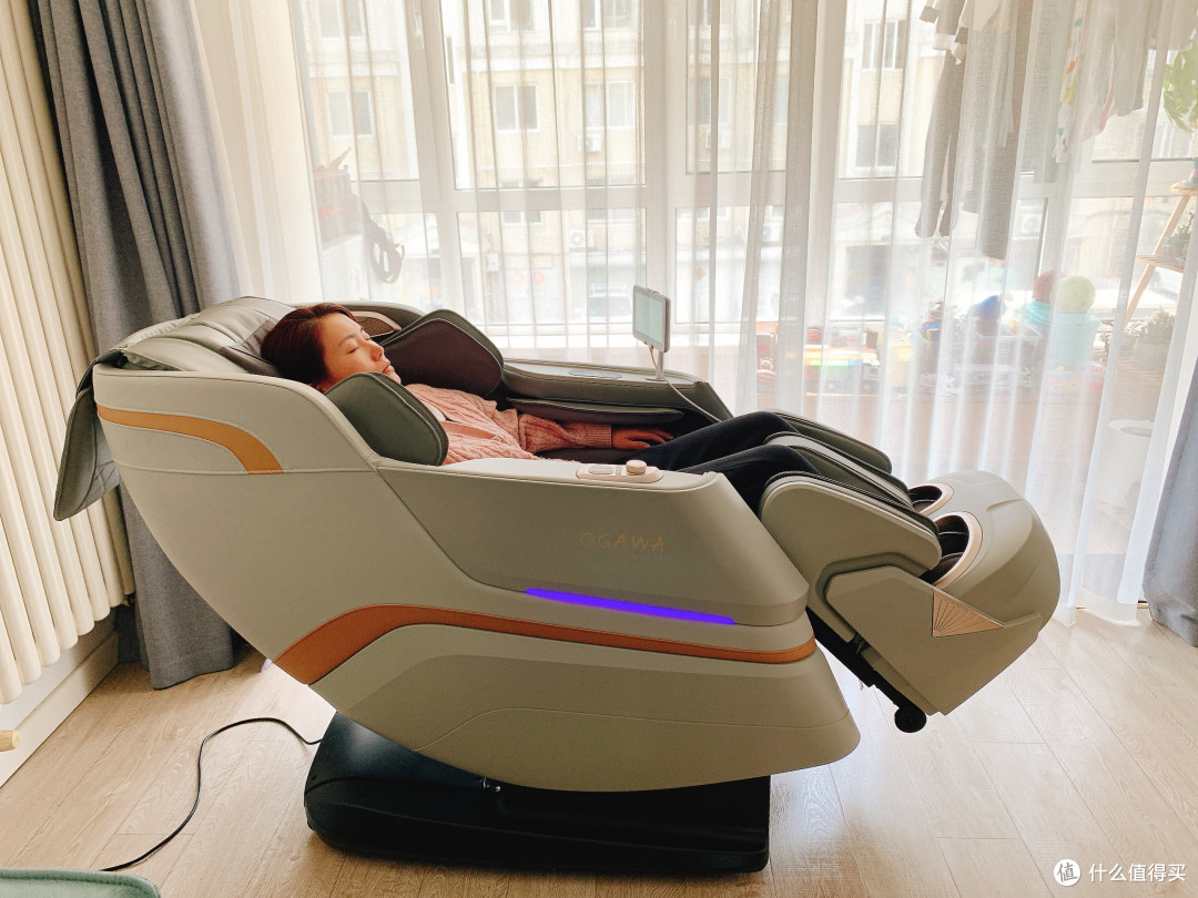 奥佳华M90按摩椅居然能改善睡眠质量?是真有效还是智商税?