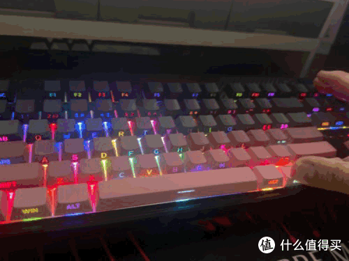 珂芝K87键盘:复古潮流与现代科技的奇妙邂逅
