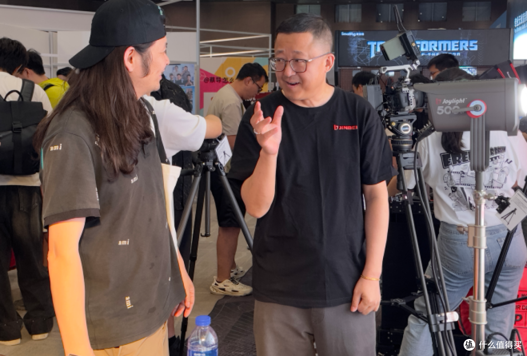 2025“一录同行”广州首站落幕！金贝灯光赋能影视创作新浪潮