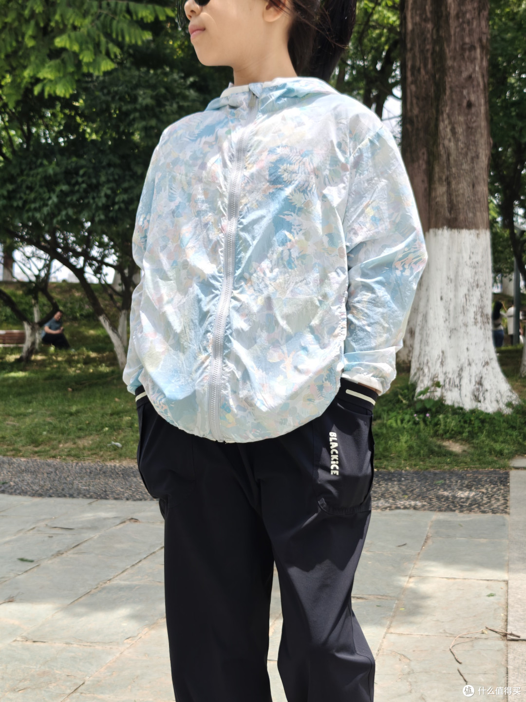 夏至未至,速干防晒先行,记录大叔和女儿的山系穿搭