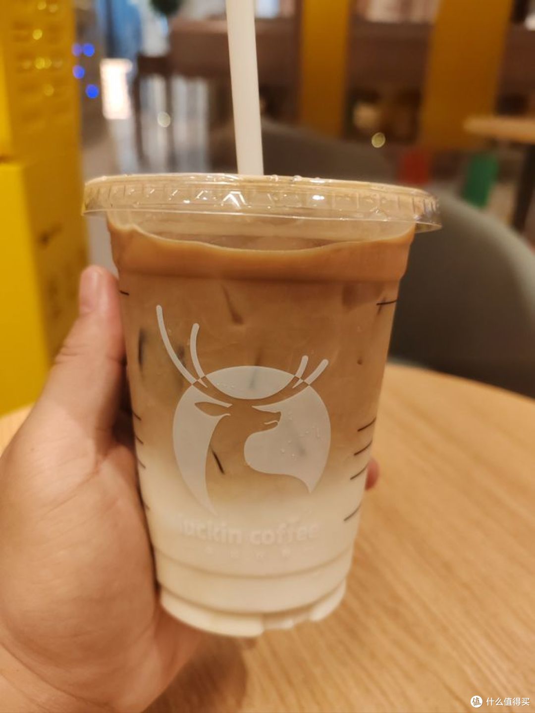 瑞幸咖啡是现磨咖啡还是速溶咖啡？