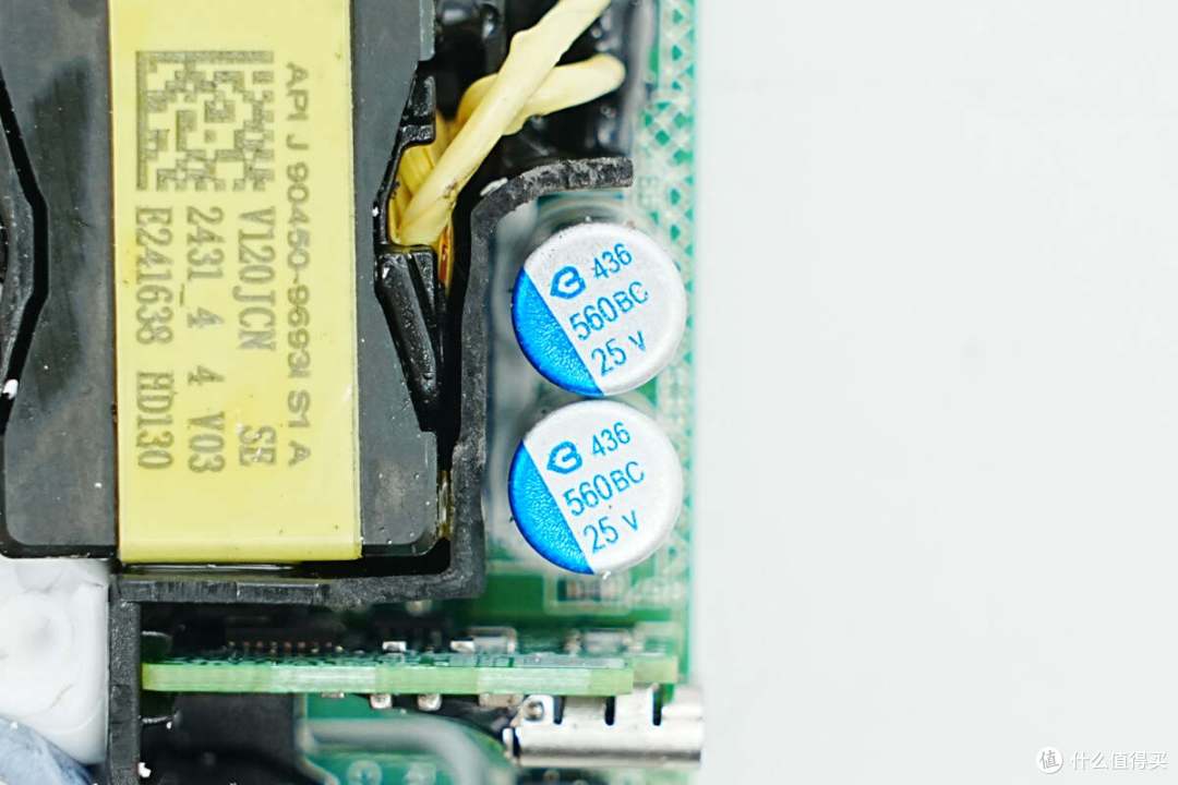 vivo Y100t手机标配,vivo 120W闪充充电器拆解