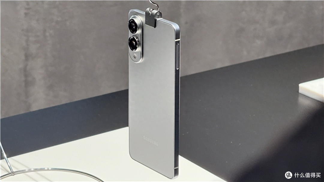轻薄与强度兼得,三星Galaxy S25 Edge引领旗舰工业设计革新