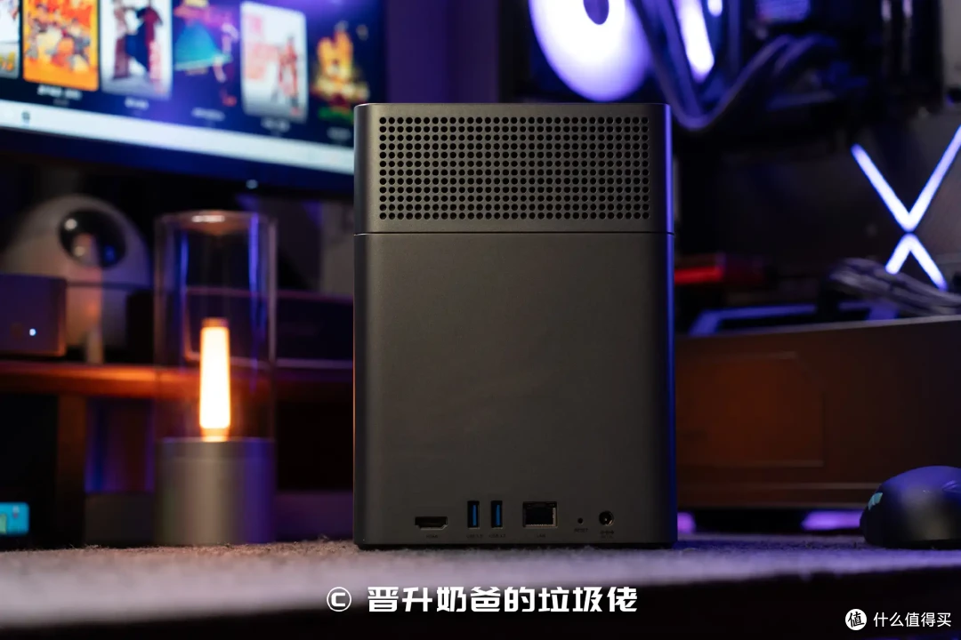 新品开箱,千元级NAS体验新标杆|绿联DH4300PLUS简直香爆了!