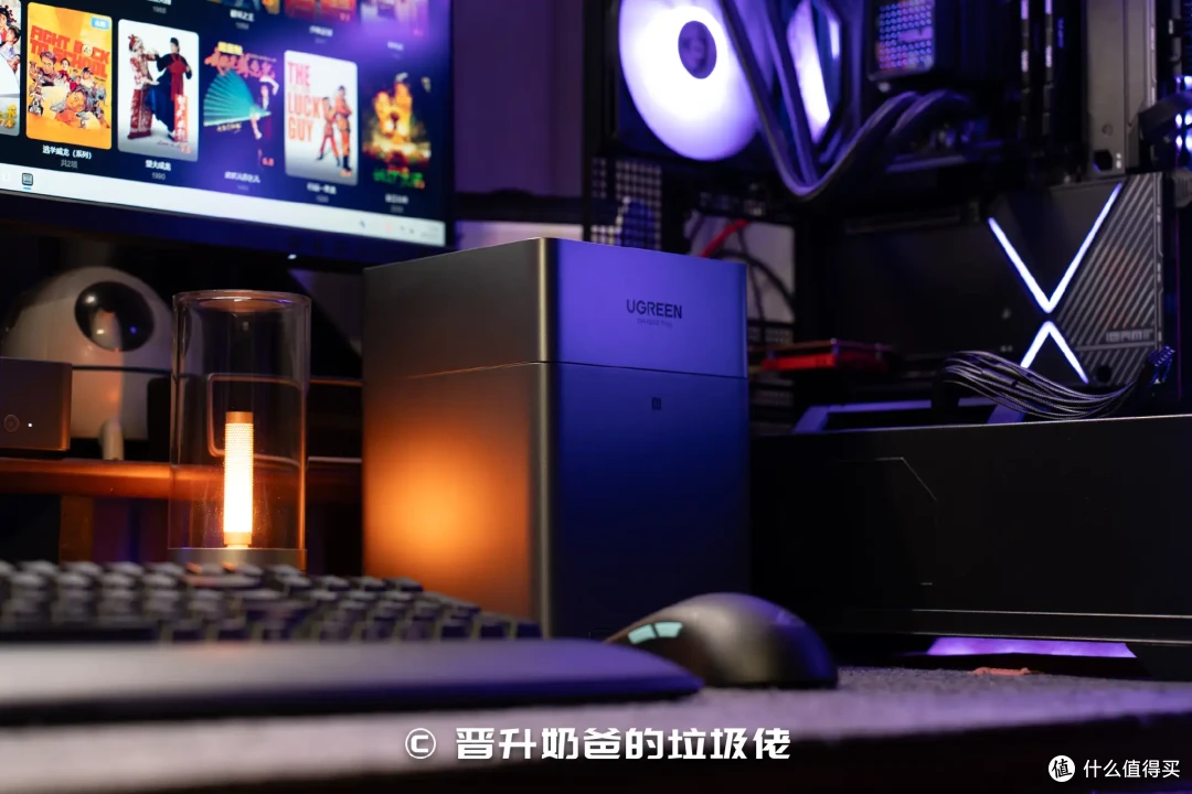 新品开箱,千元级NAS体验新标杆|绿联DH4300PLUS简直香爆了!