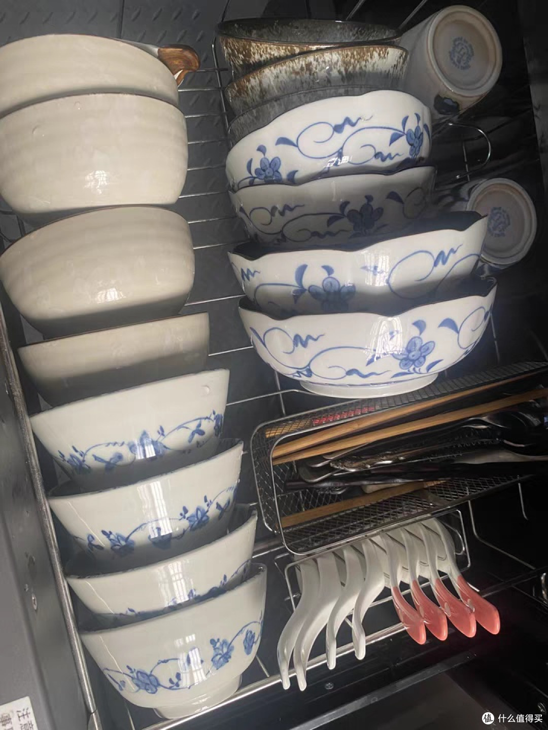 美浓烧日式米饭碗的诗意礼物