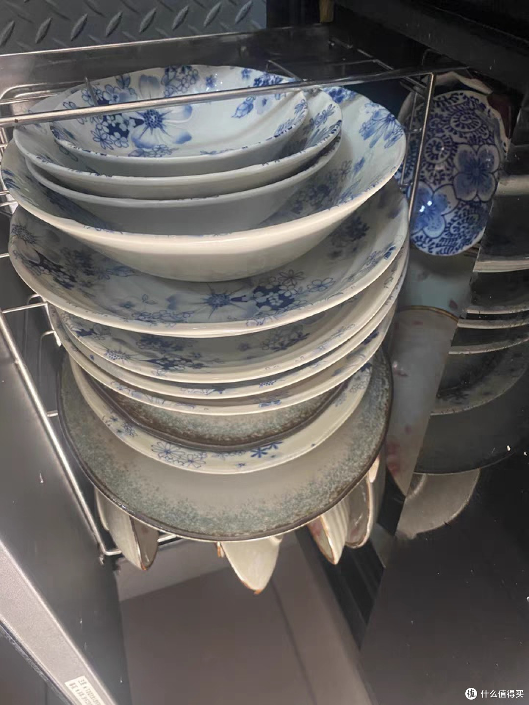 美浓烧日式米饭碗的诗意礼物