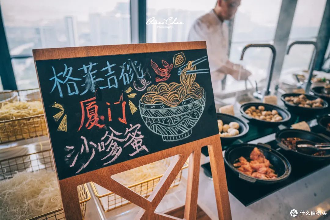 厦航费尔蒙,没必要尬吹