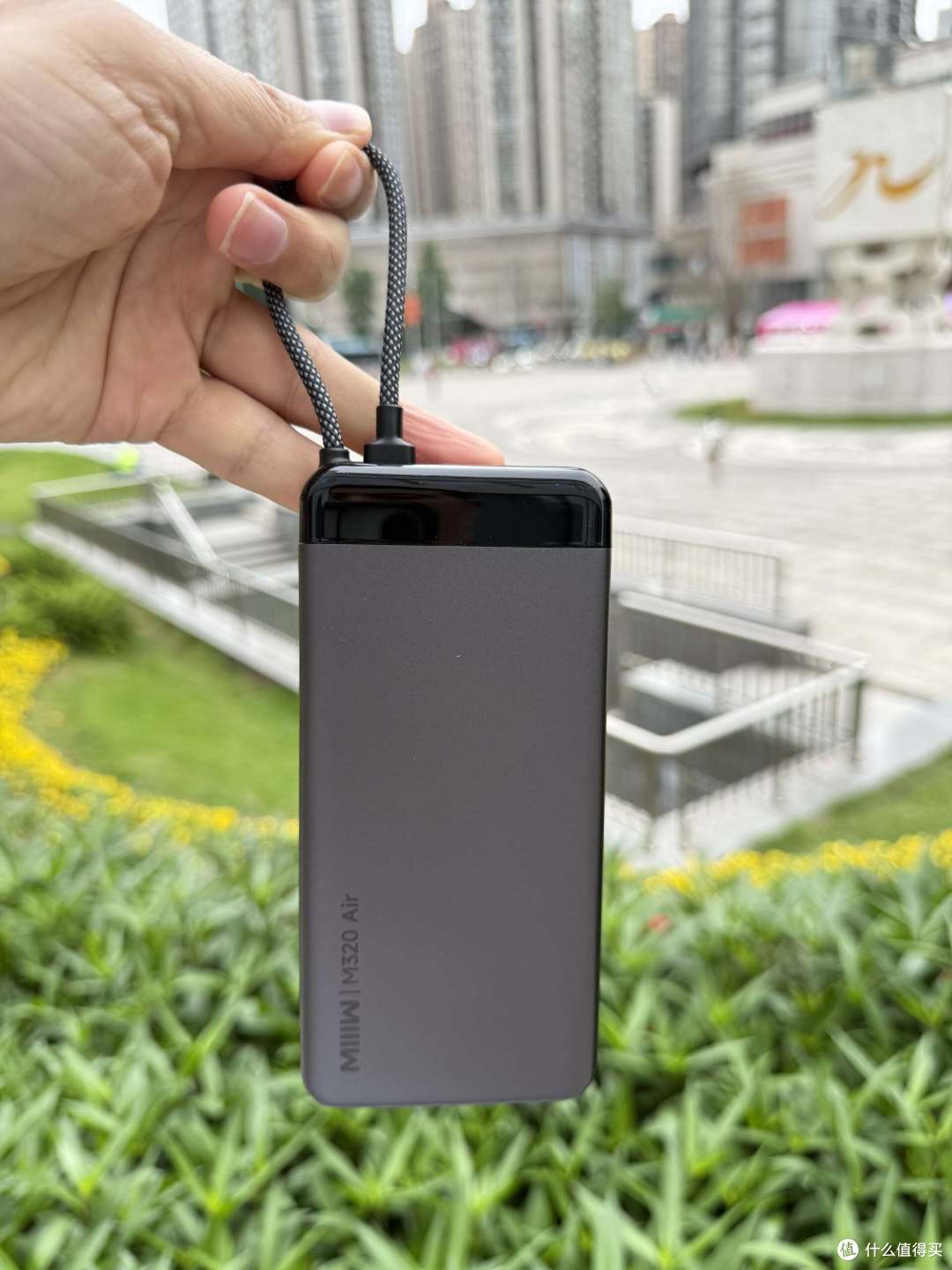 小身材蕴含大能量,让你告别电量焦虑,小米米物超薄充电宝