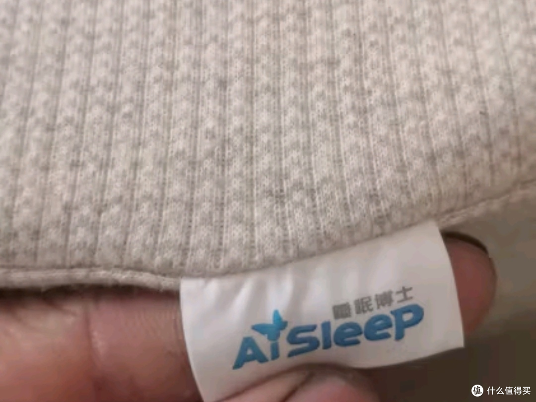 母亲节,让睡眠博士乳胶枕守护妈妈的美梦