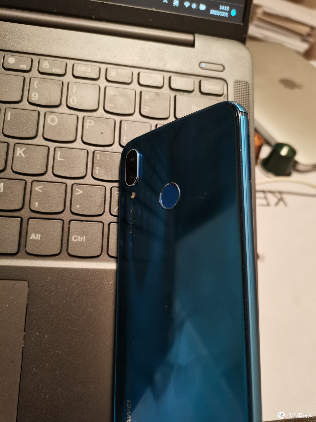 这两部手机加起来估计都换不了一个不锈钢盆吧?