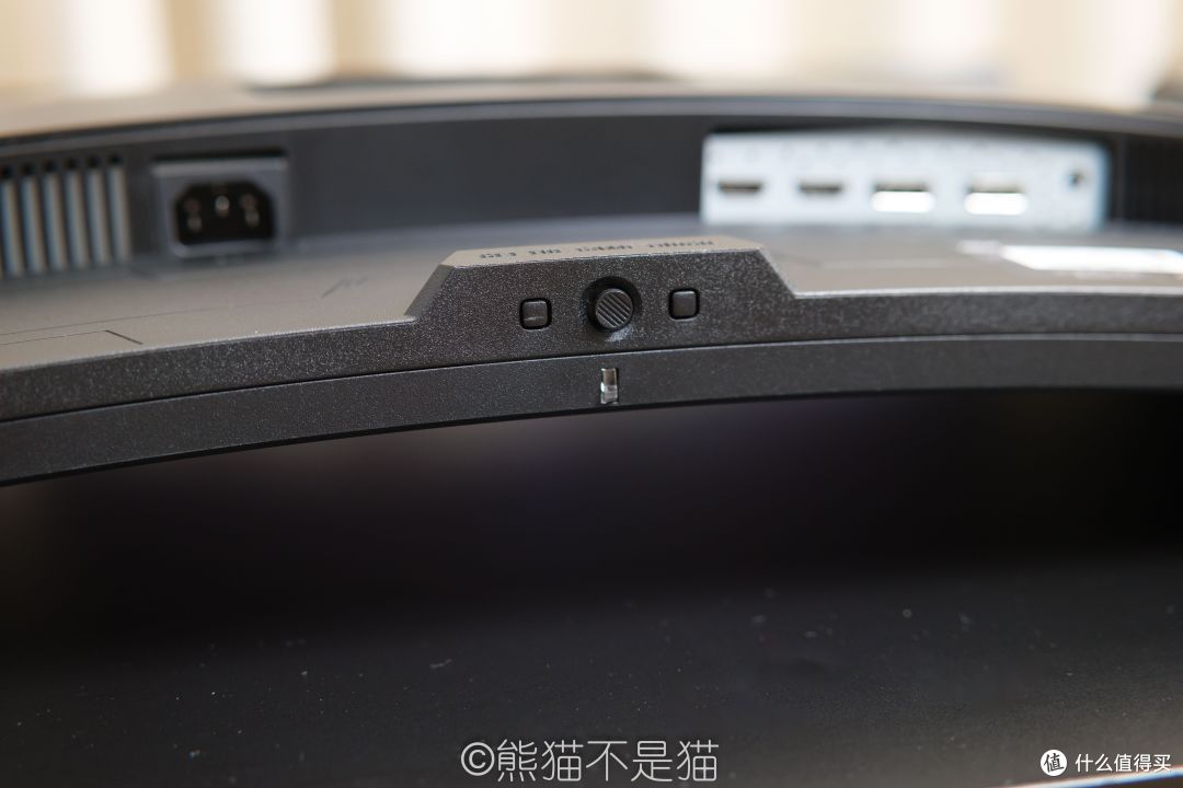 从电竞到办公,能打又能卷的生产力显示器!华硕战影34电竞曲屏