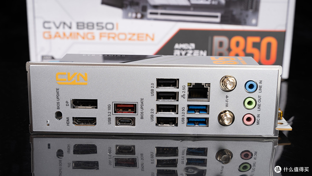 2K全能游戏&纯白无光鱼缸,9800X3D+七彩虹B850I+RTX 5060 Ti装机