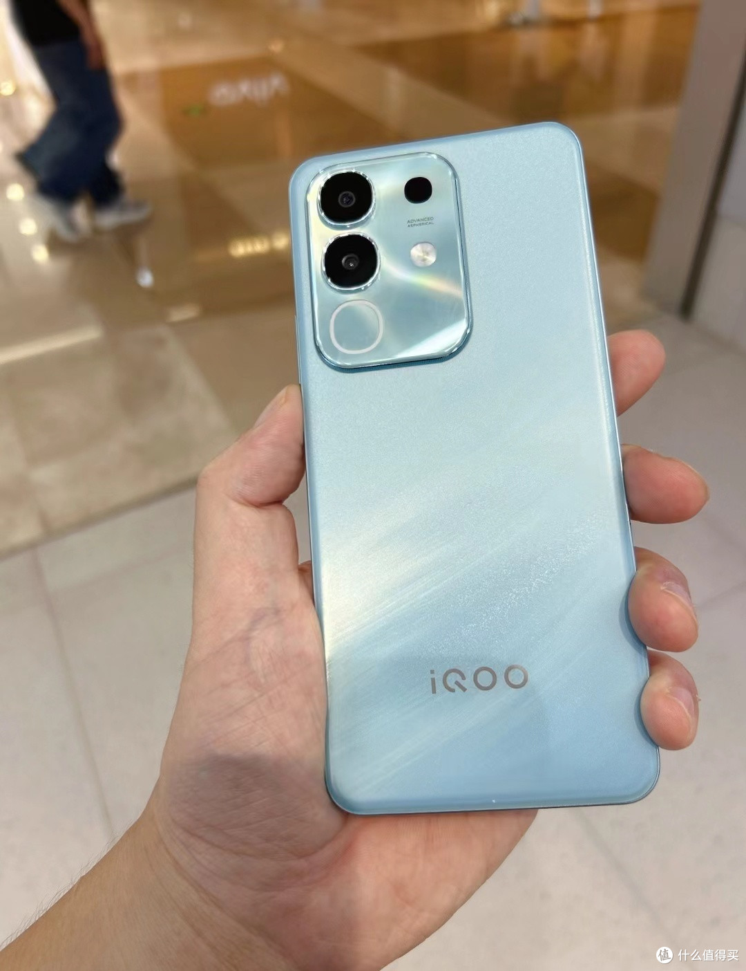 iQOO Z10X：千元机的续航与性能新贵，值不值得冲？