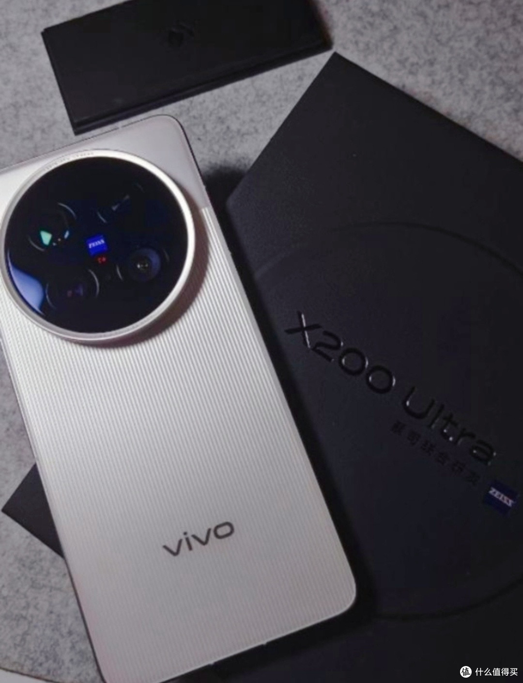 vivo X200 Ultra:影像性能双王牌,旗舰体验新高度?