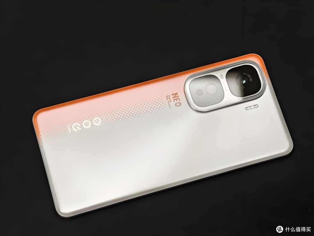千元热销王:骁龙8Gen3+超声波3D指纹+自研芯片Q2,到手价1561元