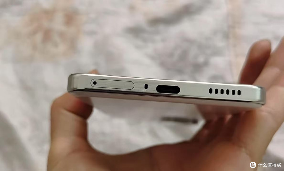 千元热销王:骁龙8Gen3+超声波3D指纹+自研芯片Q2,到手价1561元