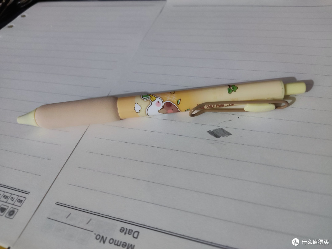 软软笔握的卡皮巴拉中性笔,刷题神器!