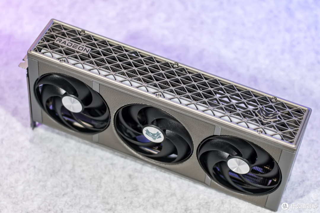 9950X3D+蓝宝石氮动B850M+RX 9070XT氮动，搭建3A高阶游戏平台