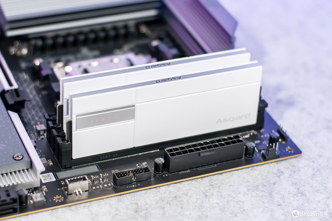 9950X3D+蓝宝石氮动B850M+RX 9070XT氮动，搭建3A高阶游戏平台