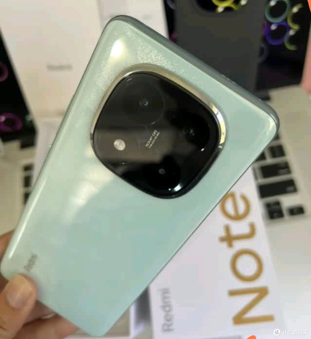 红米Note 14 Pro+：高性能学生手机