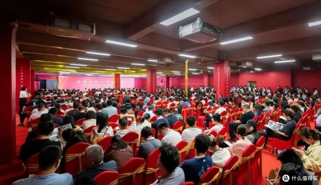 接下来,比较“难”的是二手房业主,四面楚歌!