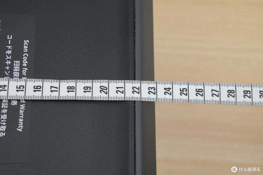 内置磷酸铁锂电池组，4000次循环寿命，DJI Power 1000 V2 评测