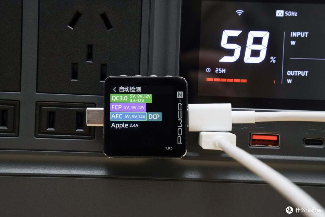 内置磷酸铁锂电池组，4000次循环寿命，DJI Power 1000 V2 评测