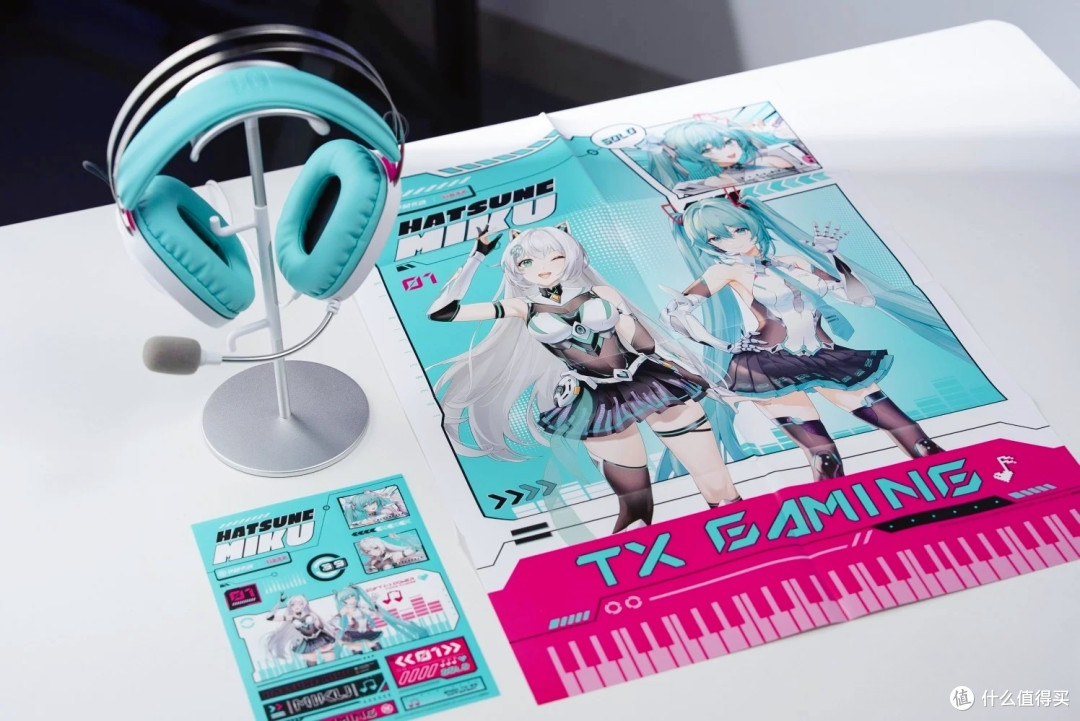华硕 ASUS  X 初音未来 TX 天选 301 游戏耳机：颜值与实力并存的游戏外设