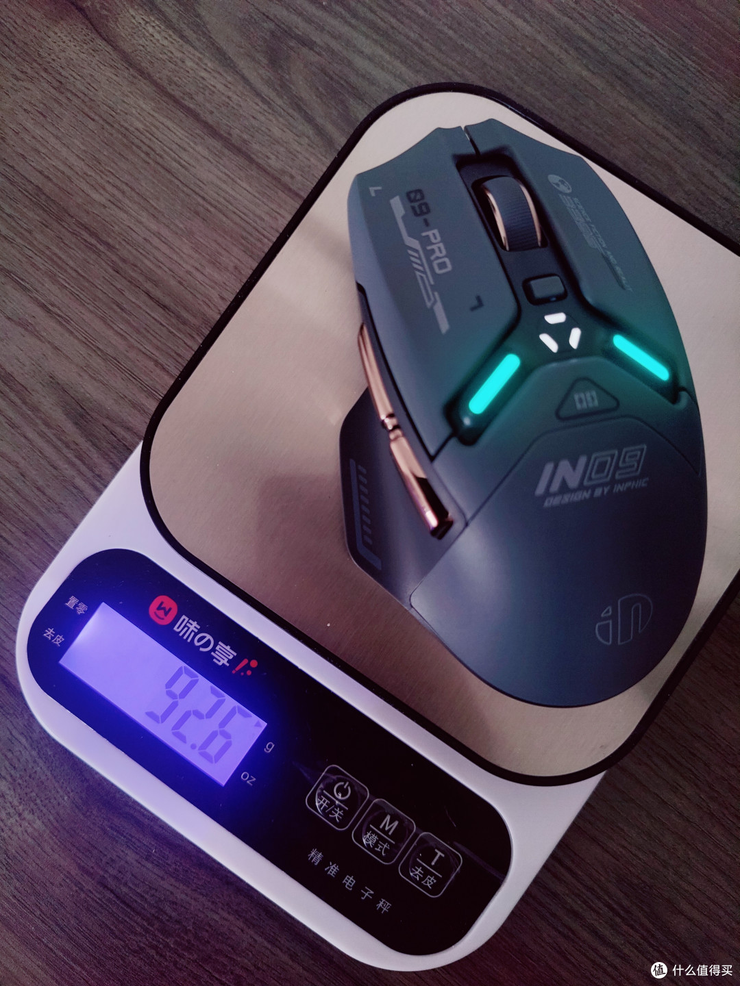 机甲光追逆袭!百元档性价比屠夫