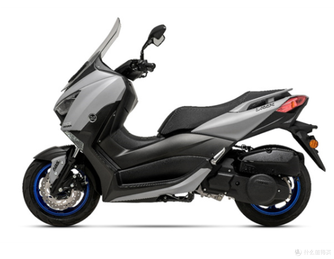 max150是一款备受关注的国产150cc踏板摩托车,其