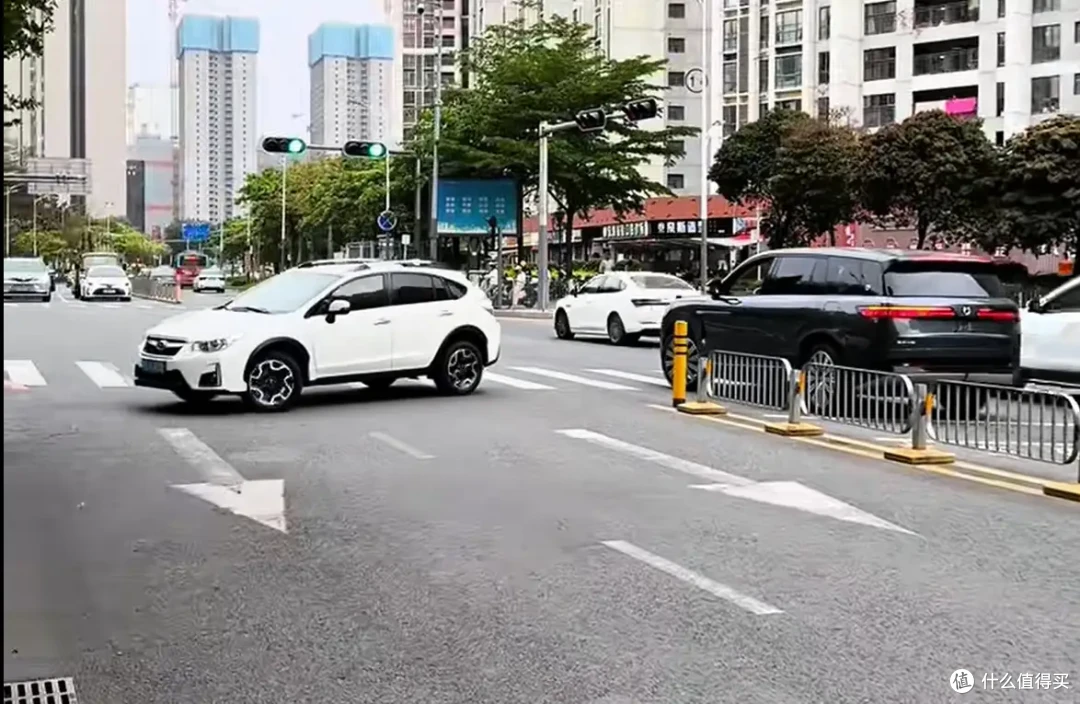 腾势N9：让每一次掉头都纵享丝滑