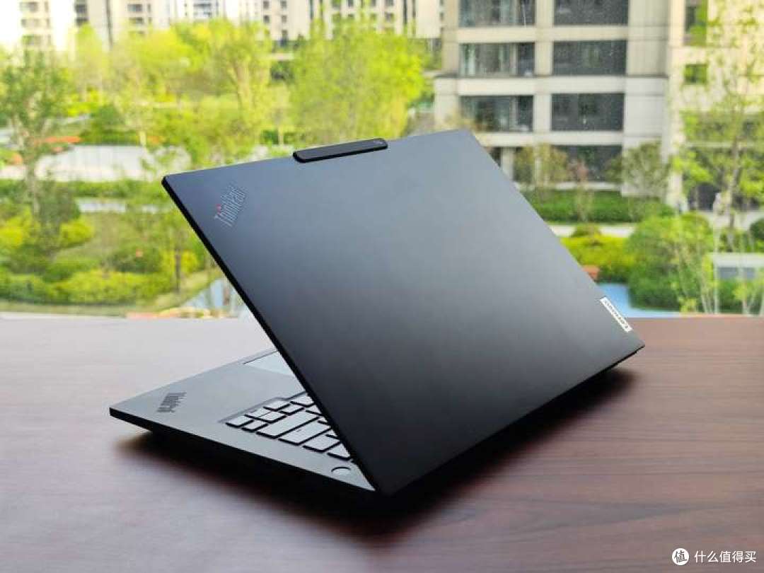 梦中情本—ThinkPad T14p 2025上手体验及测评,高性能工程师本!