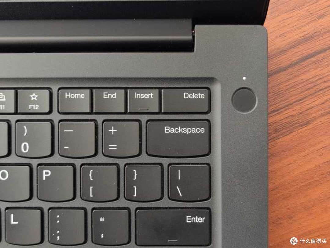 梦中情本—ThinkPad T14p 2025上手体验及测评,高性能工程师本!