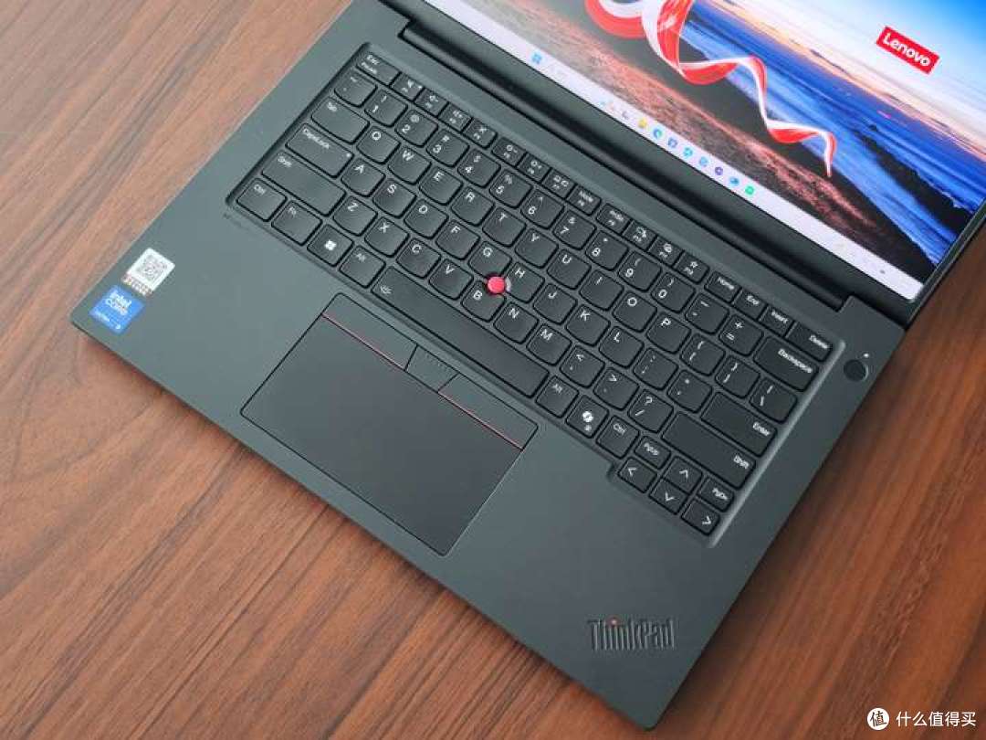 梦中情本—ThinkPad T14p 2025上手体验及测评,高性能工程师本!