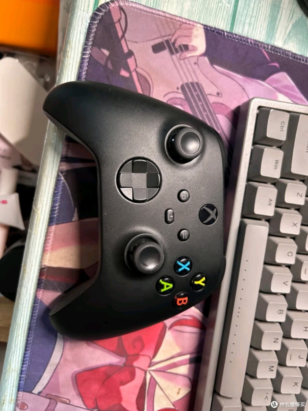 微软Xbox无线游戏手柄：磨砂黑魅力，重塑游戏操控新境界