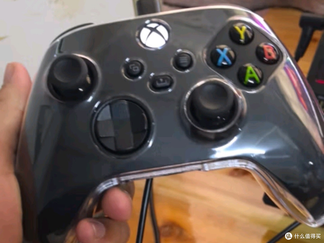 微软Xbox无线游戏手柄：磨砂黑魅力，重塑游戏操控新境界