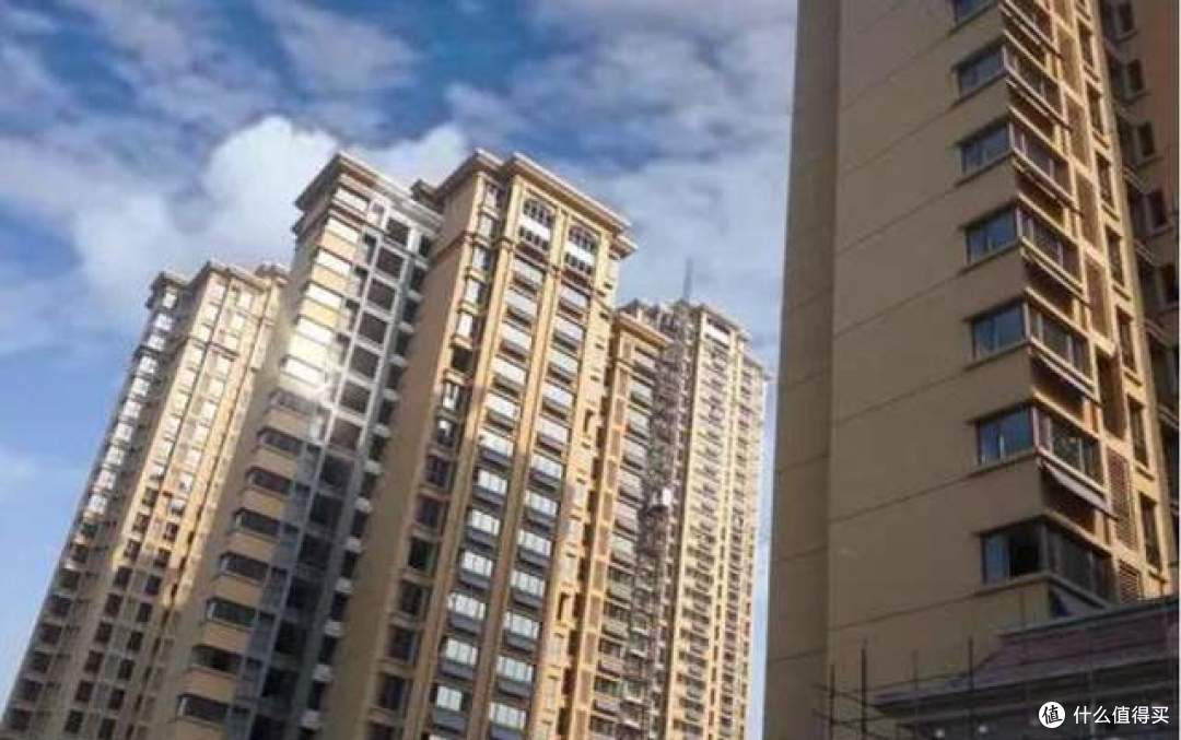 为什么越来越多人搬离“两梯四户”,入住2年,我来说说真心话!