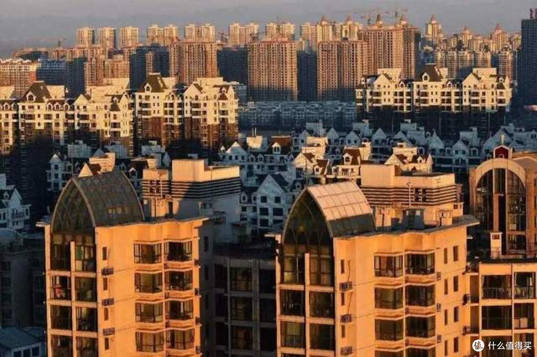 为什么越来越多人搬离“两梯四户”,入住2年,我来说说真心话!