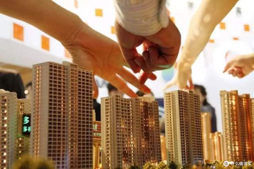 为什么越来越多人搬离“两梯四户”,入住2年,我来说说真心话!